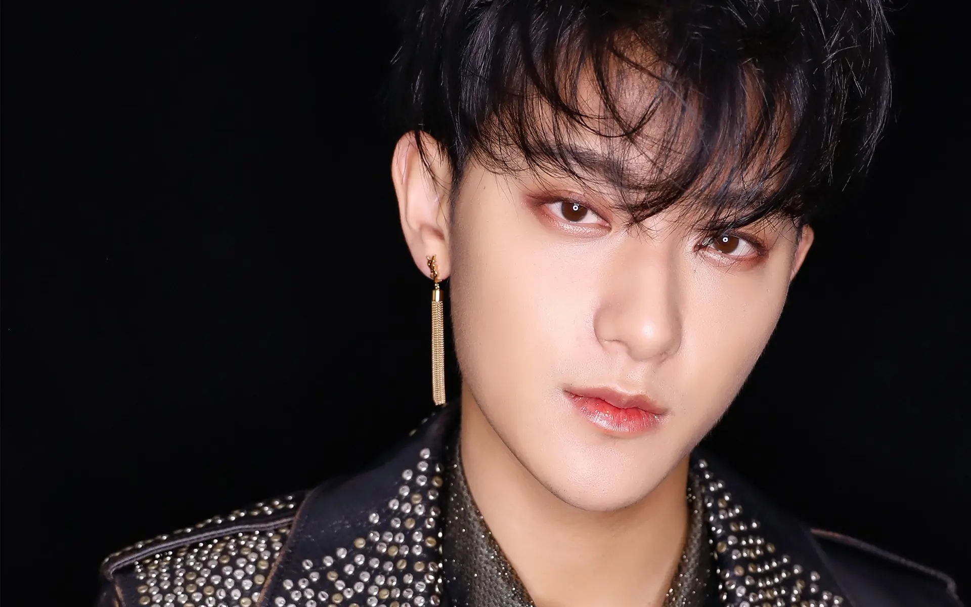 Internal entertainment warrior Huang Zitao: It is strictly forbidden ...
