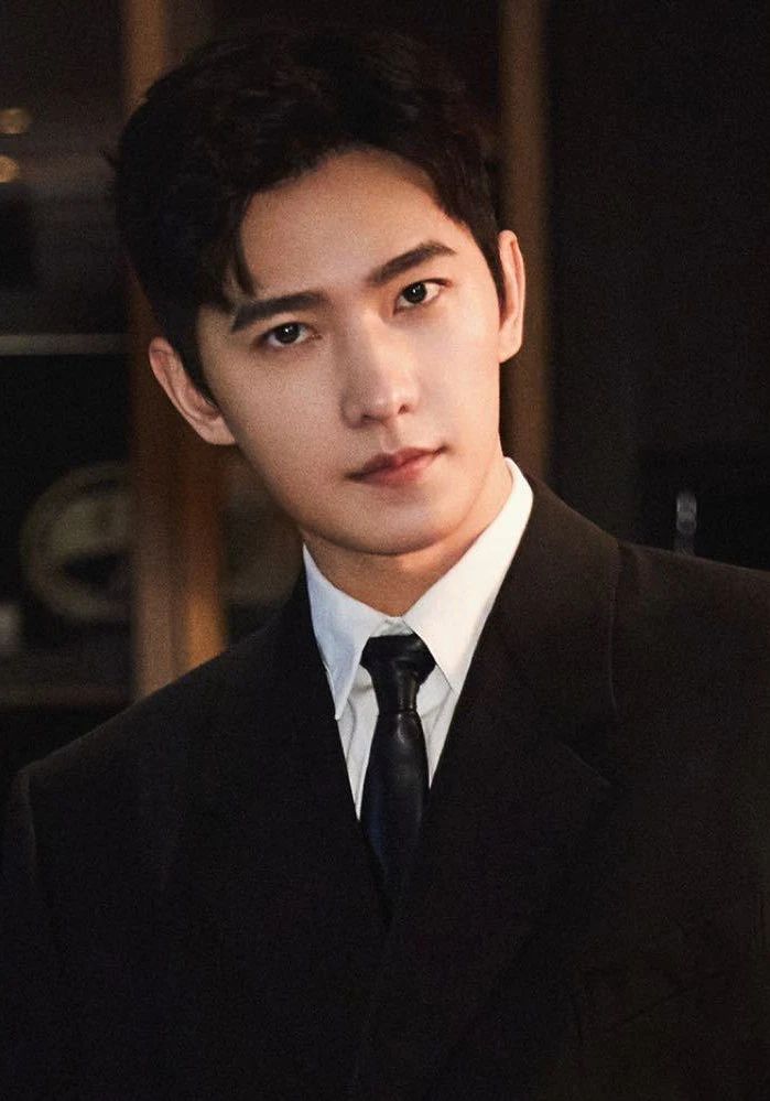 Do You Like The Male Gods Of The Four Major Idol Dramas Yang Yang Li do-you-like-the-male-gods-of-the-four-major-idol-dramas-yang-yang-li