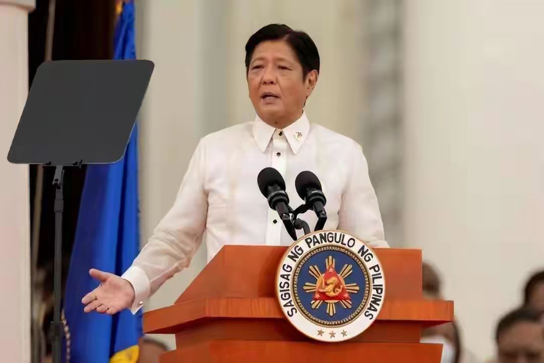 After the Philippines touched two red lines, Duterte visited China ...