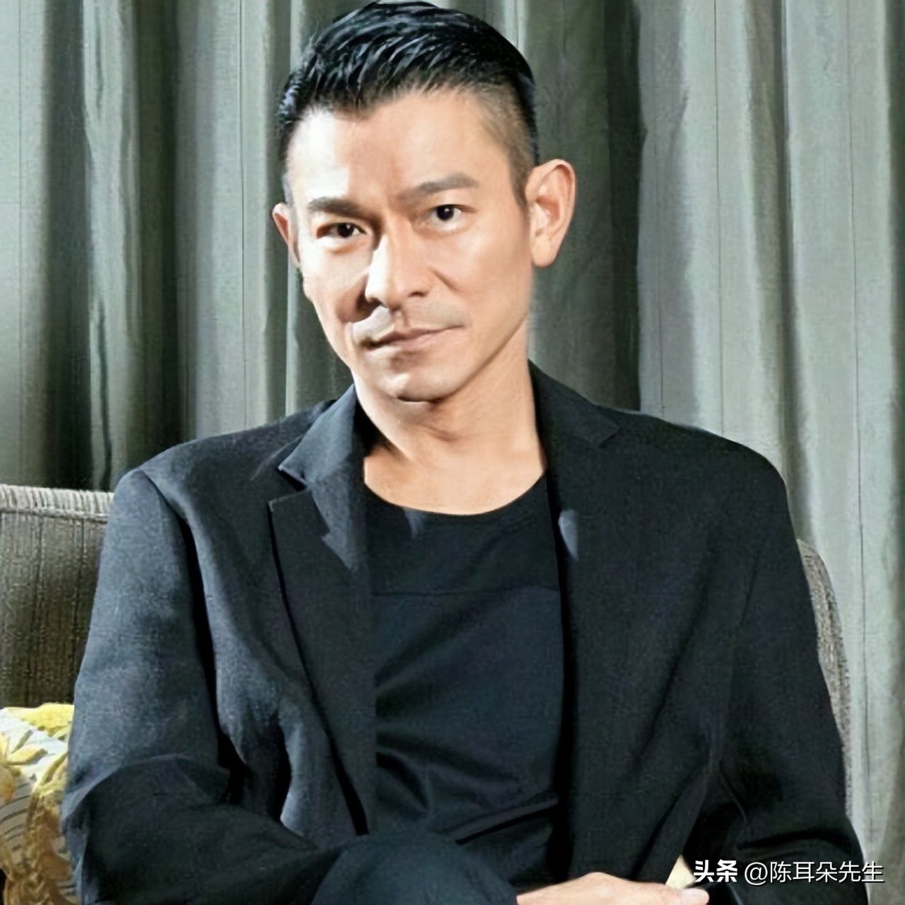 Billy Zhou: Jacky Cheung knocked me down when he fell over his shoulder ...