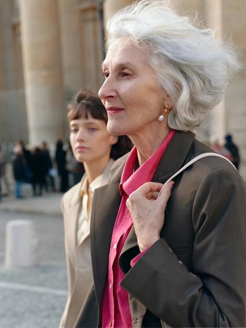 French grandma's secret to beautiful" hairstyle and dressing