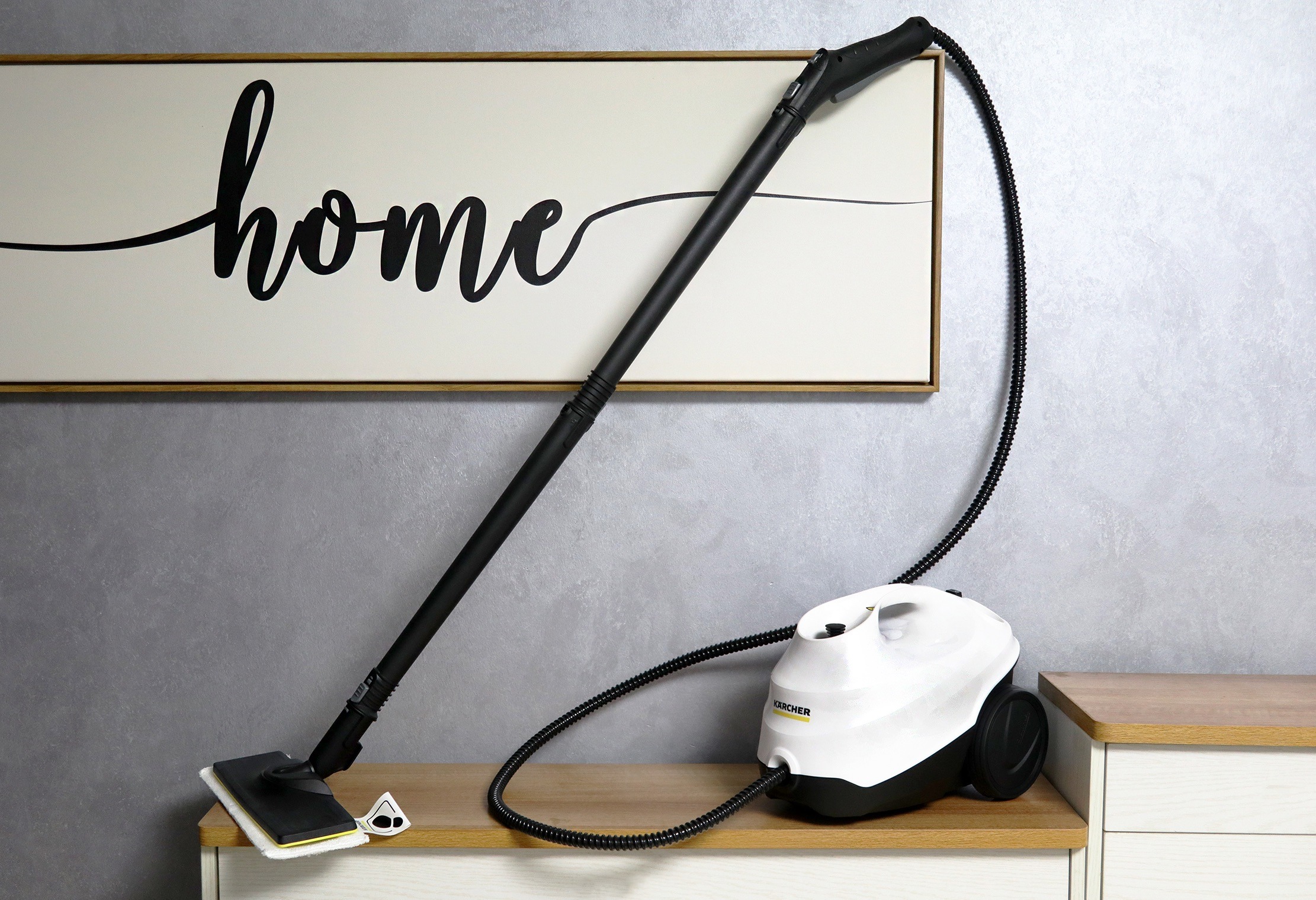 The whole house is clean and hygienic German Karcher SC3 multifunctional steam cleaner