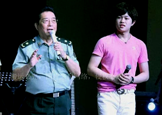Li Shuangjiang bursts into tears: 2023 is the last Spring Festival ...