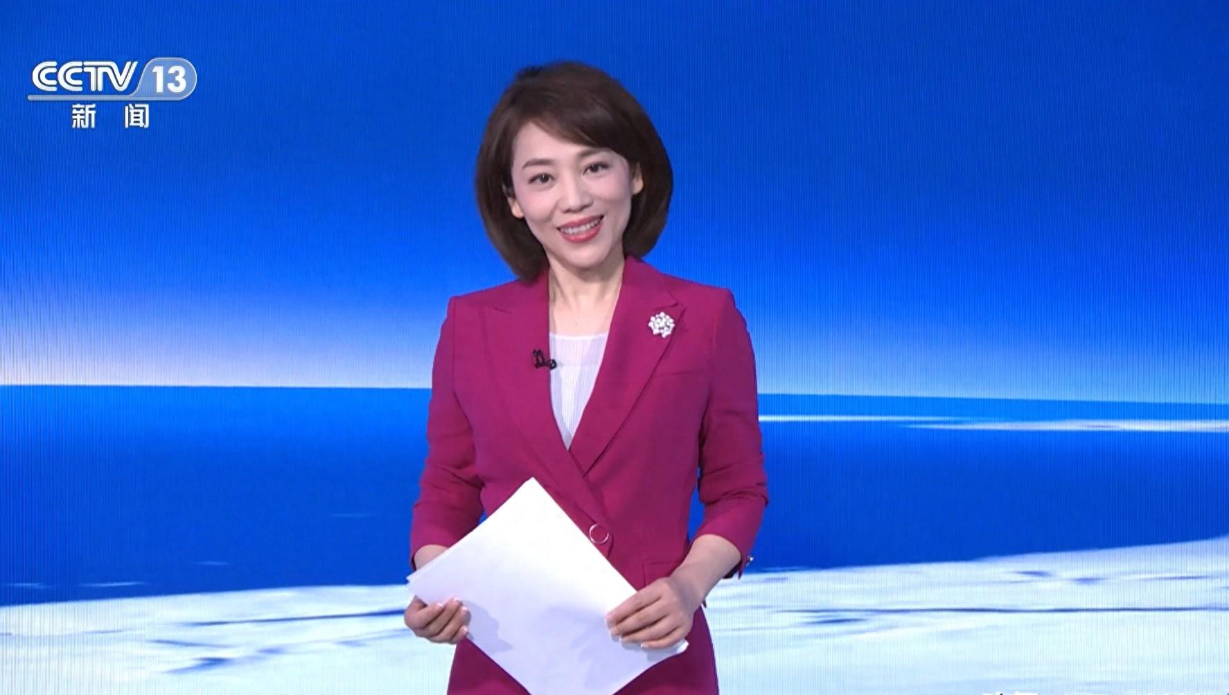 CCTV news anchor Lao Chunyan had an "accident" in the live broadcast ...