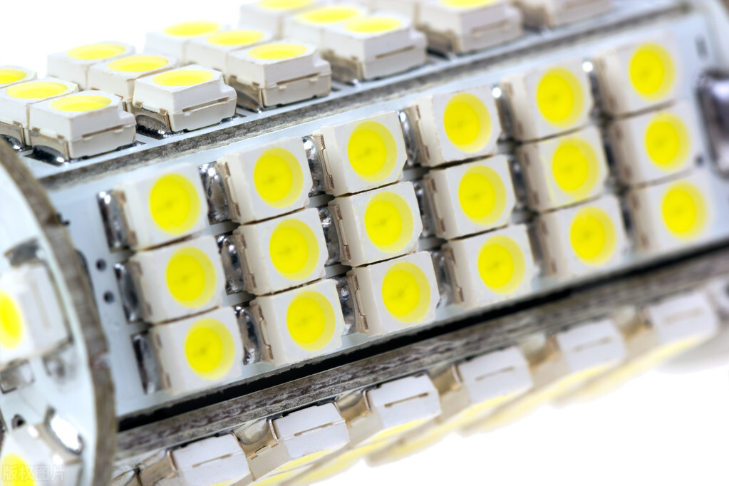 How to fix the led light not working? iNEWS