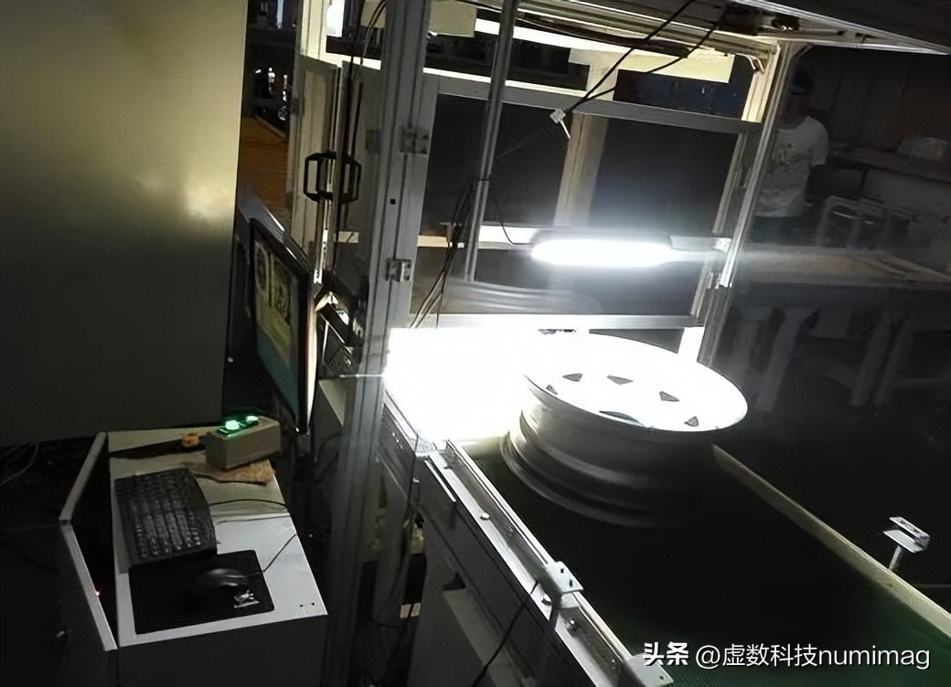 Industrial defect detection using machine vision inspection technology ...