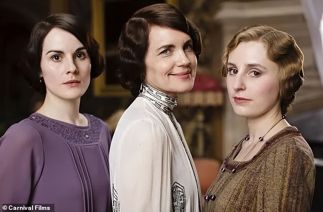 Downton Abbey: The Reunion You'Ve Been Waiting For (Nbc Special Details) - v30fdmi