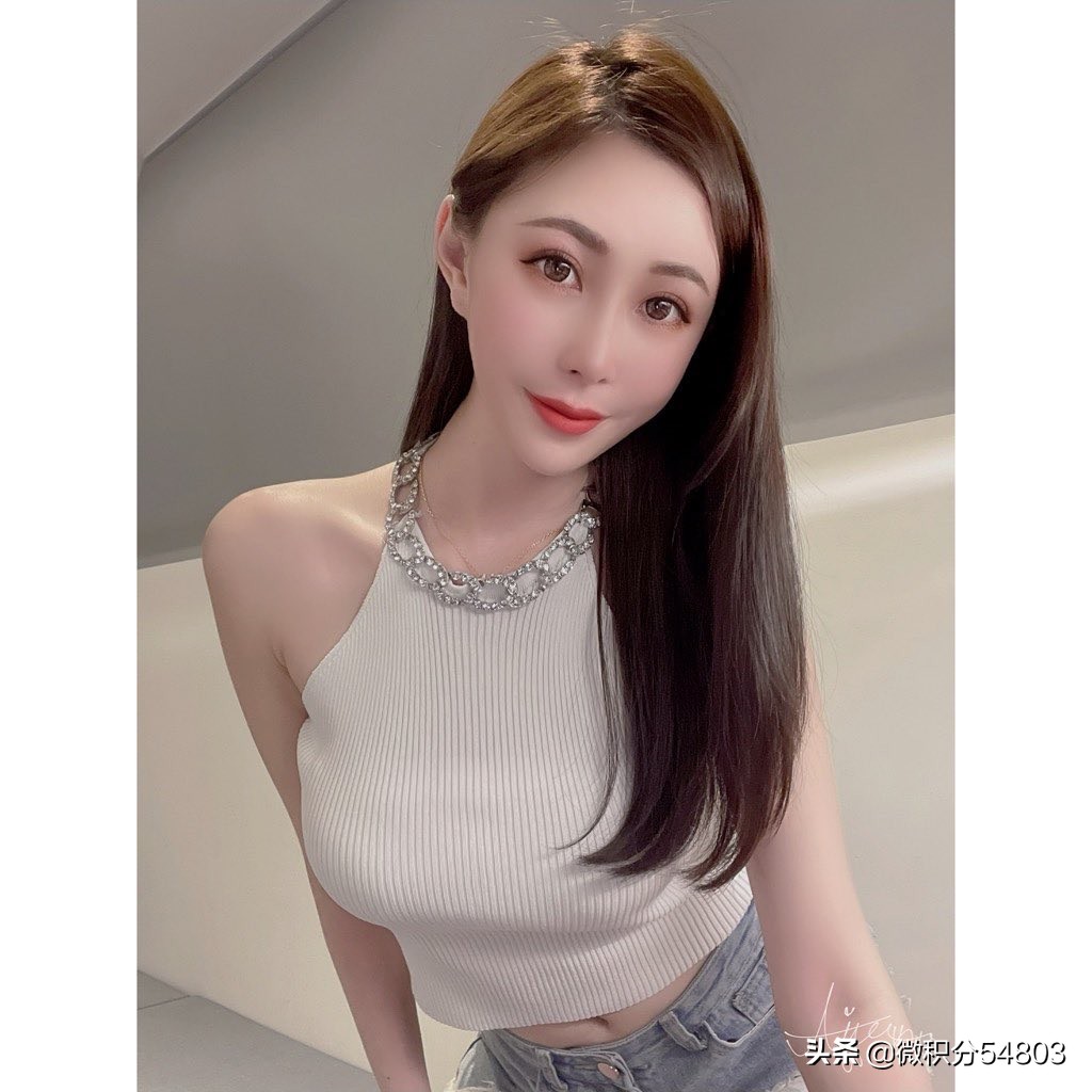 Xiaoxiao, a high-value model with a sweet smile - iNEWS