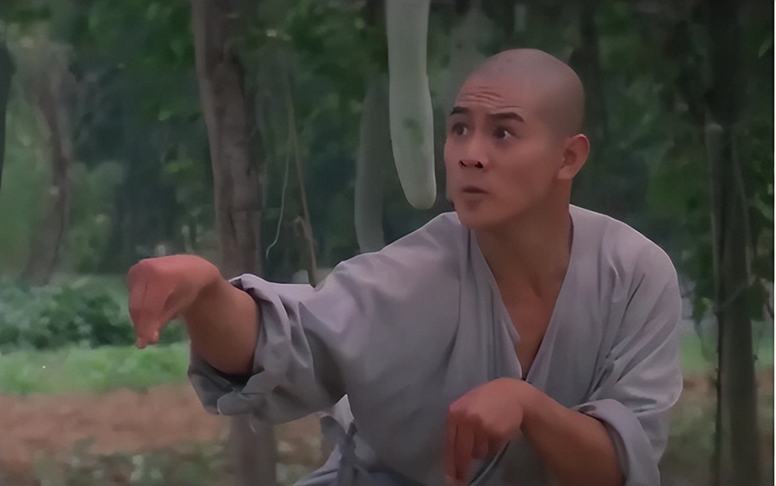 59-year-old Jet Li's recent photos have changed a lot!Swollen neck and ...