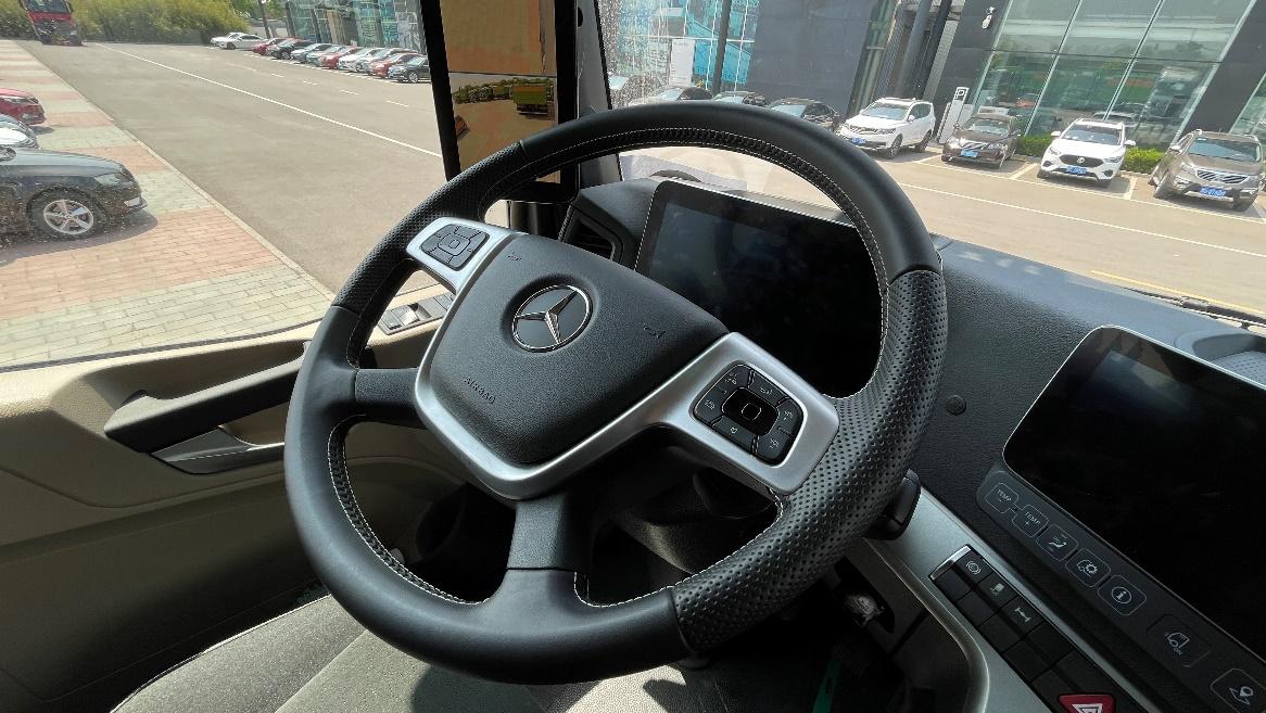 Do Trucks Need Airbags? Look at the answer given by MercedesBenz