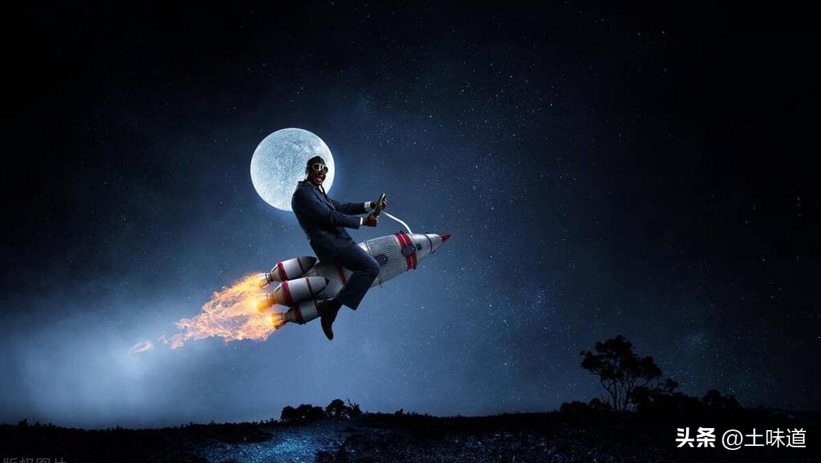 Endless Topics──Impressions from Mr. Guanghui's "Selling Life" iNEWS