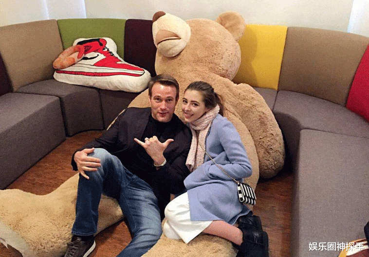 Ma Yashu appeared with her husband without makeup, but her husband's ...