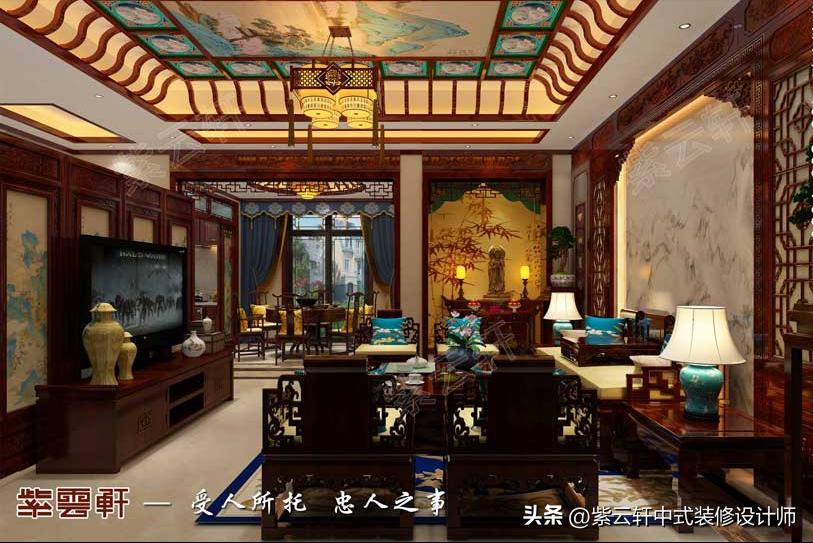 The detached villa is luxuriously and beautifully decorated in Chinese ...