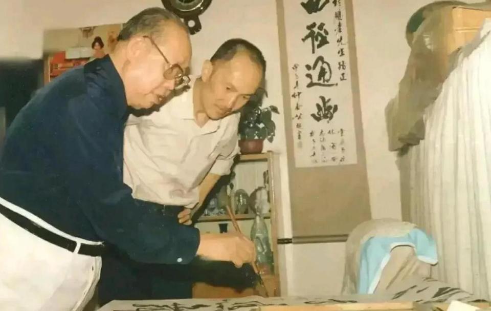 Li Zuopeng celebrated his birthday in the hospital, what did Lin Doudou ...