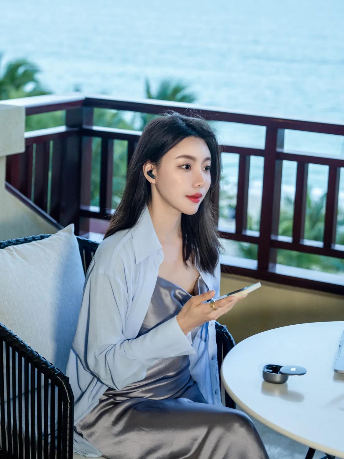 The Romantic Life of a Digital Nomad iNEWS