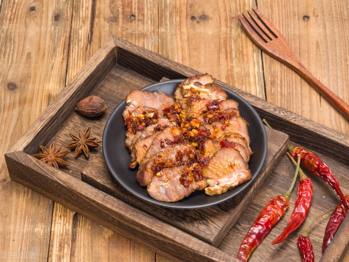 Stew has a bitter taste?Bitter spice is used wrong, bitter, sweet and fragrant spice are used