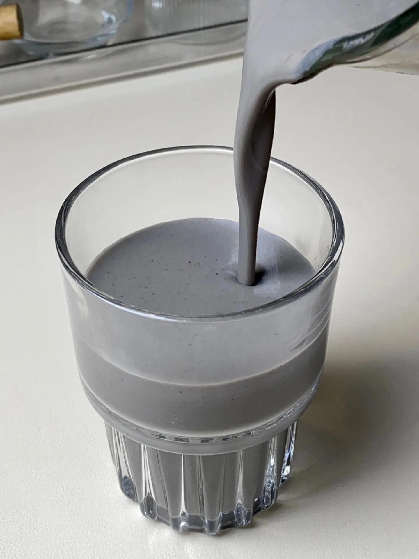 Healthy Black Soy Milk iNEWS