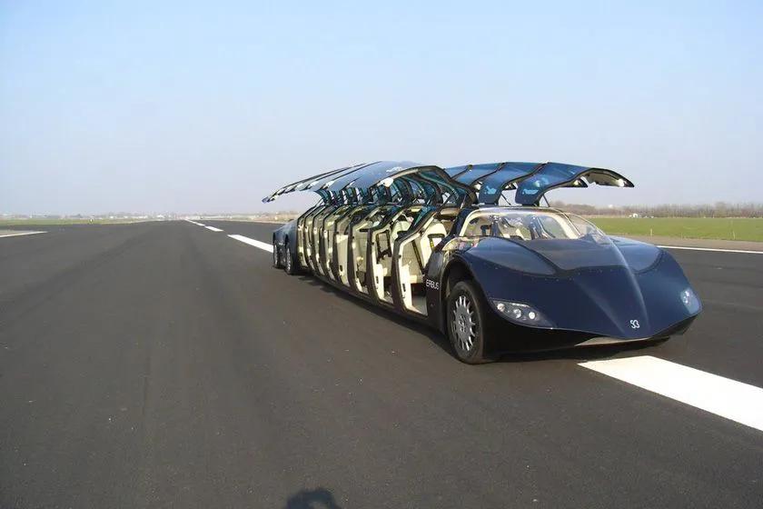 The fastest bus in the world iNEWS