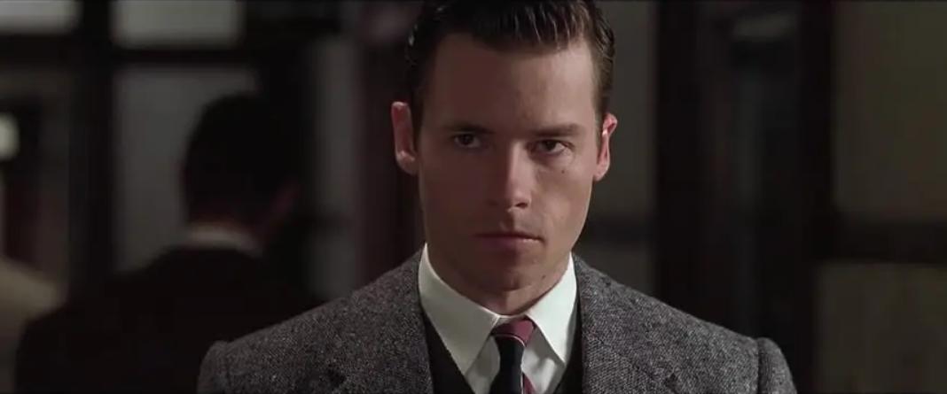 Wayne Riggan With a score of 8.7 on Douban, it can be called a perfect crime film ...
