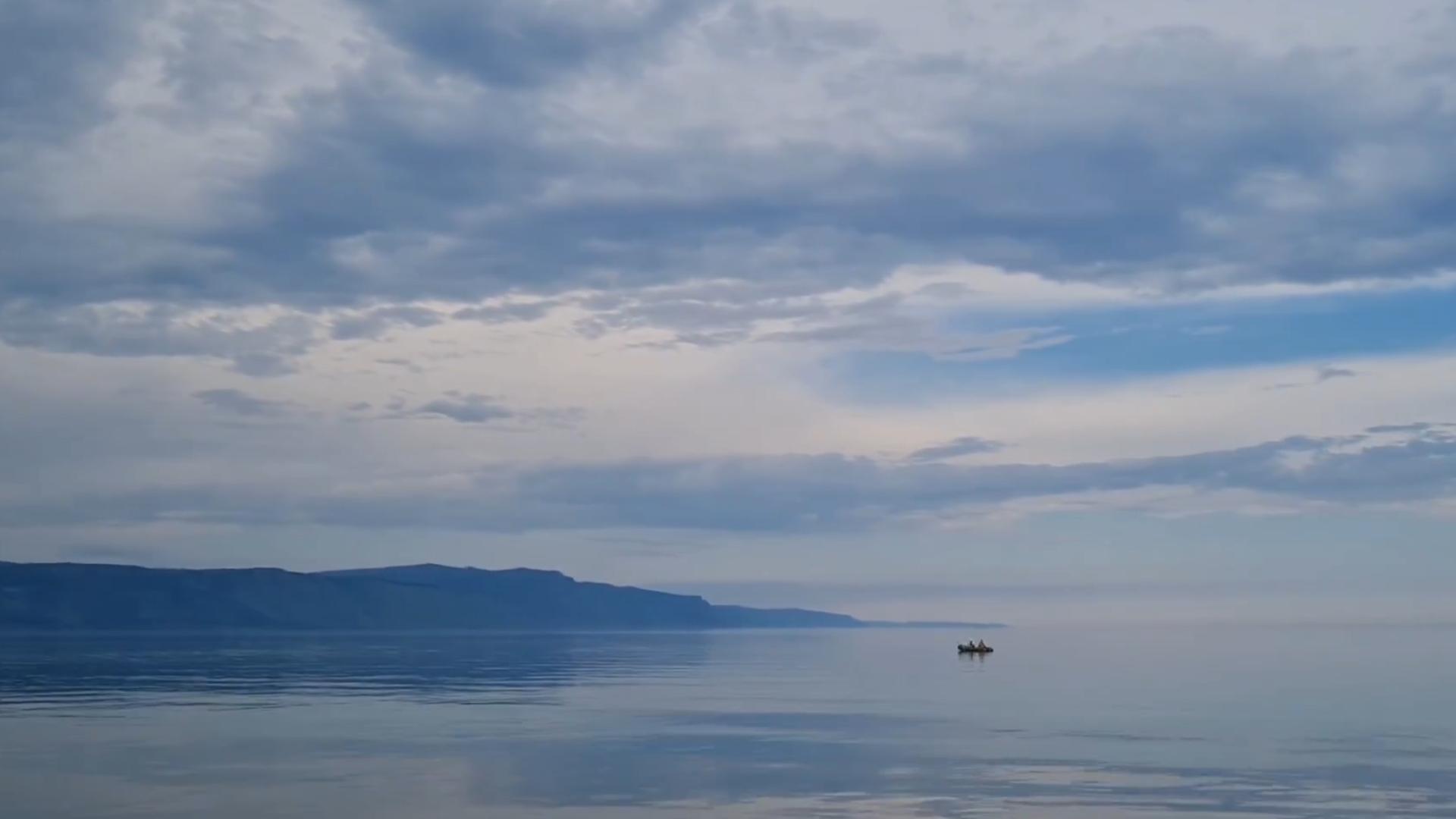 Lake Baikal Produces 3 Billion Catties Of Fish Annually And The   77fe96f5244941a98eaf5b2767070d97 