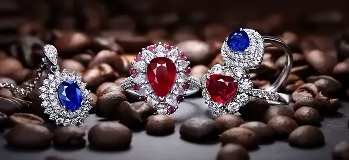 The Carmen Lucia ruby is the largest ruby in the world!-Joyful jewelry ...