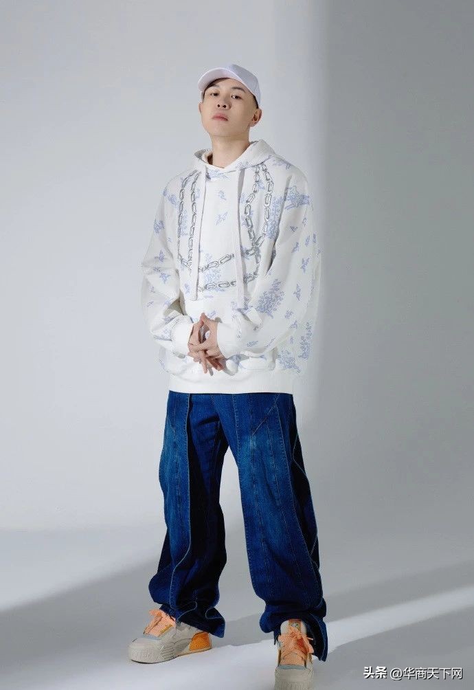 Zhang Zihao made 4 phone calls and turned himself into a joke, how ...