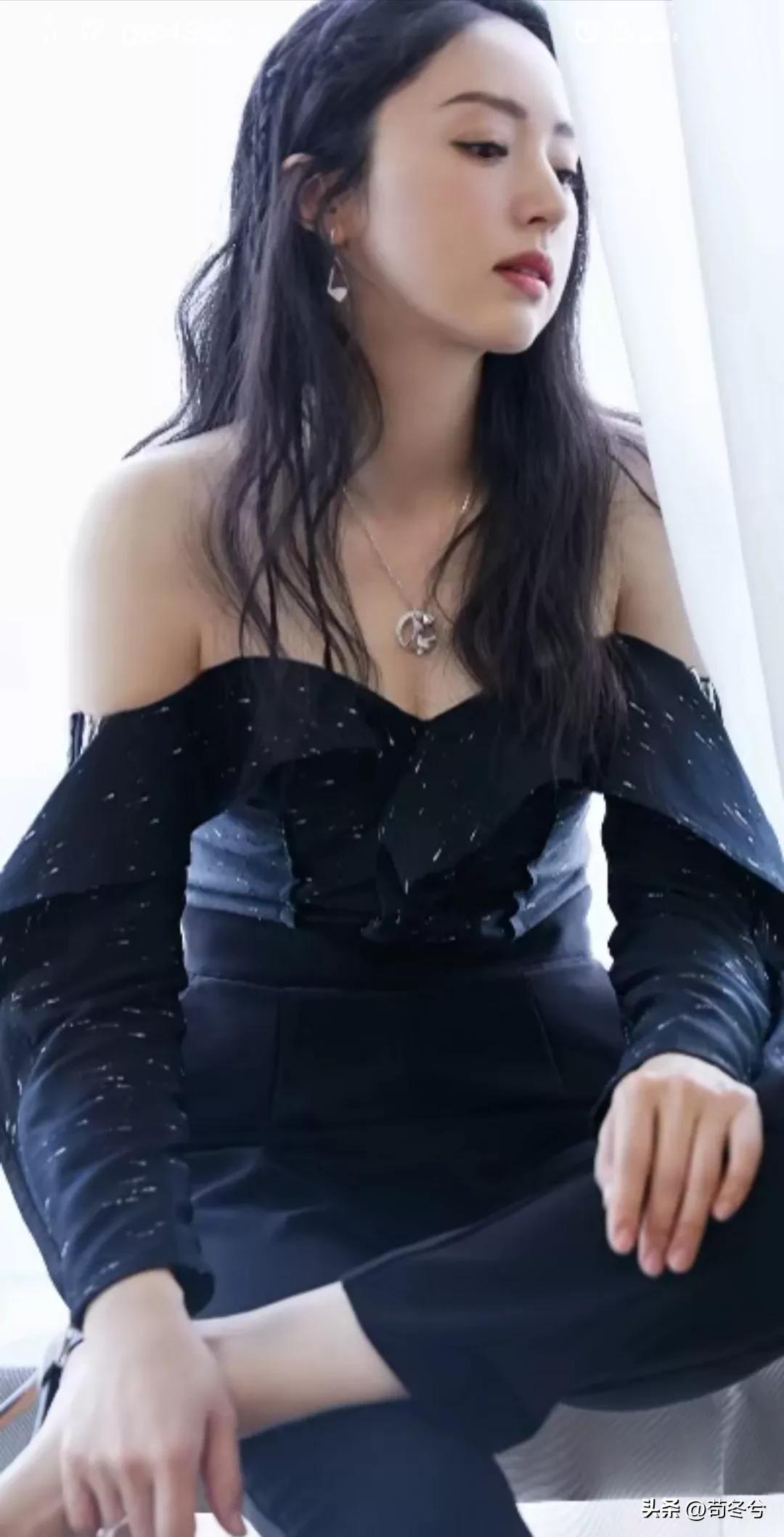 Chong Wan Photos of Female Stars' Peerless Faces iNEWS