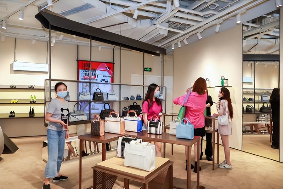 Shanghai BFC fashion season gathers trendy brands in Shanghai, fashion ...