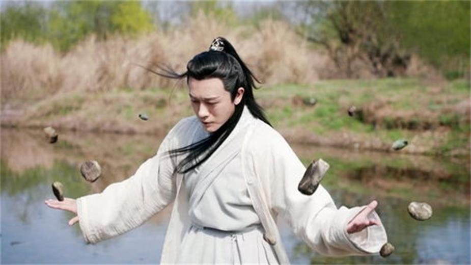 Yang Dingtian is actually Guo Jing's son?Link his surname, weapon, and ...