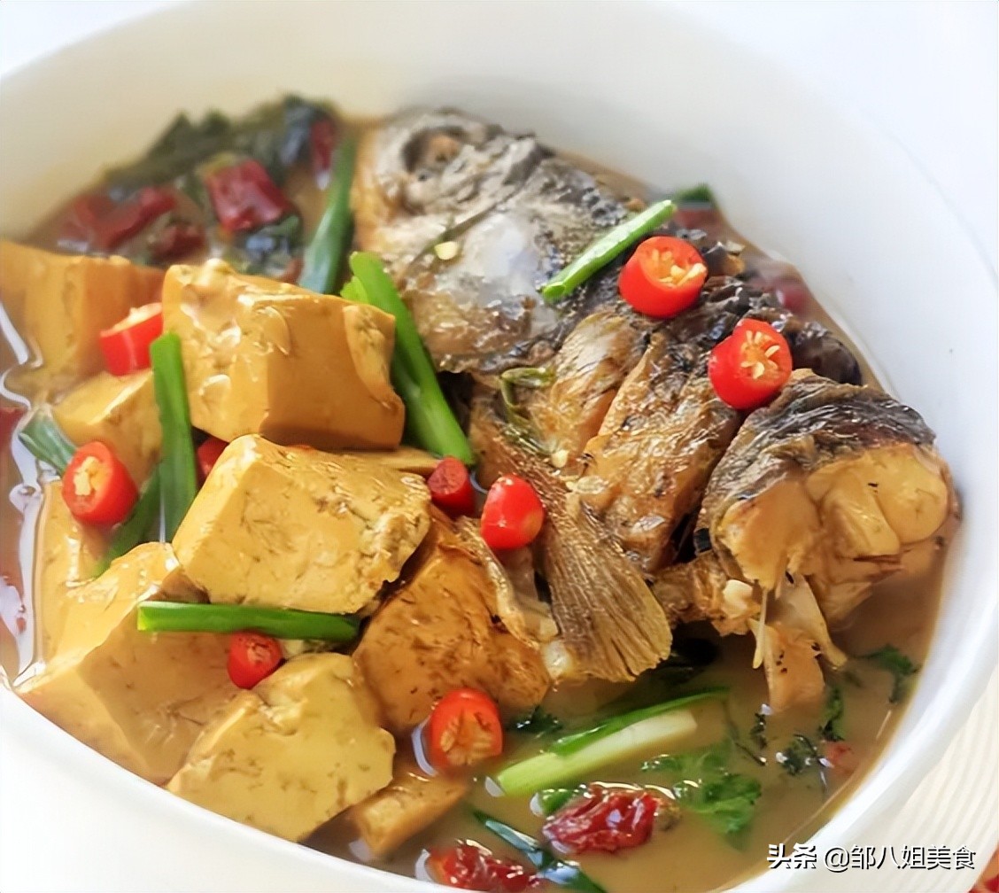 Stewed fish always smells fishy?Don't only use cooking wine, add a