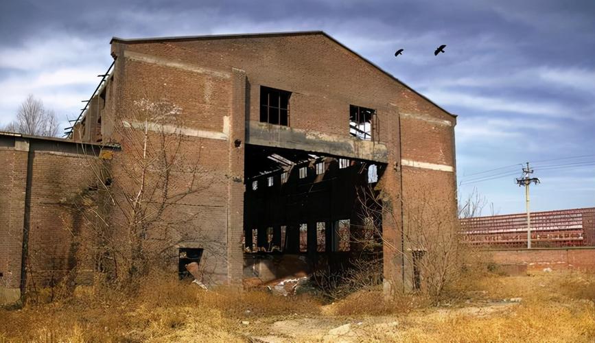 The aircraft repair shop hidden in the ravine, code-named 5712, what ...