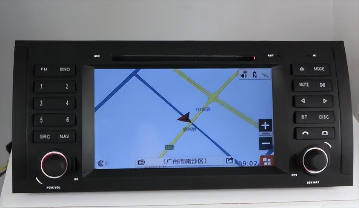 How does car GPS navigation work and why it can achieve realtime