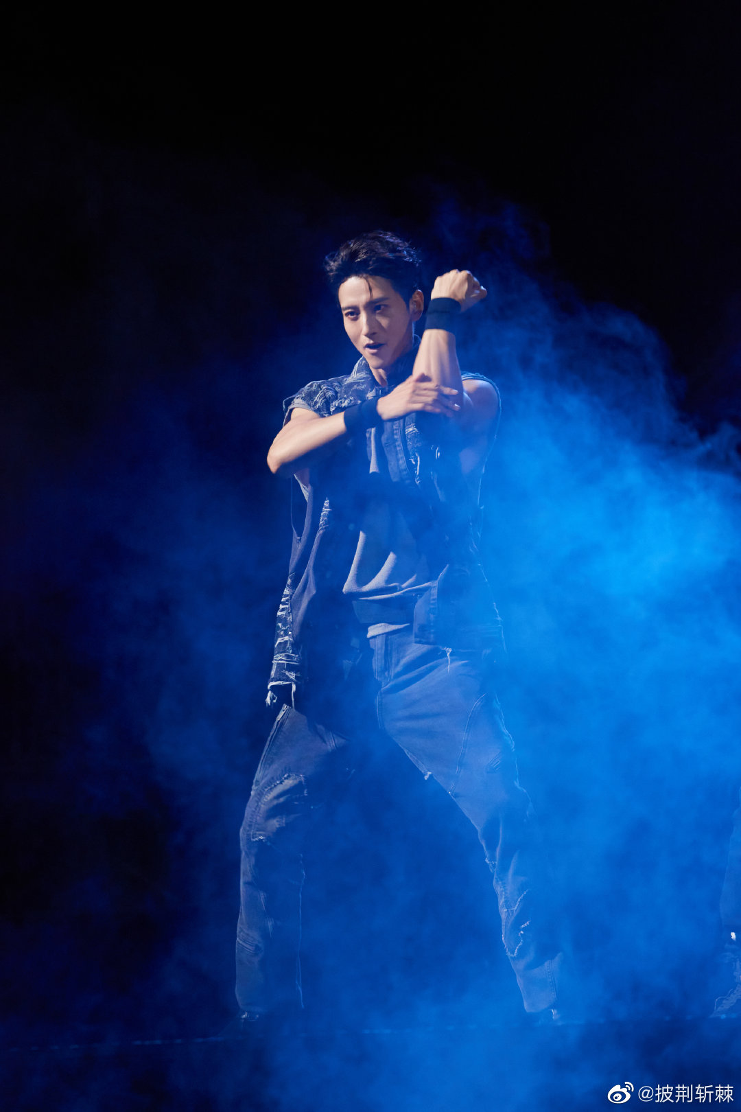 Learning Hokkien using Pinyin and preparing gifts for each brother in