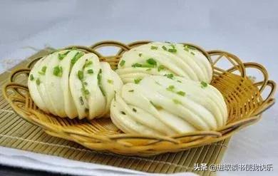 Homemade practice of spring onion rolls - iNEWS