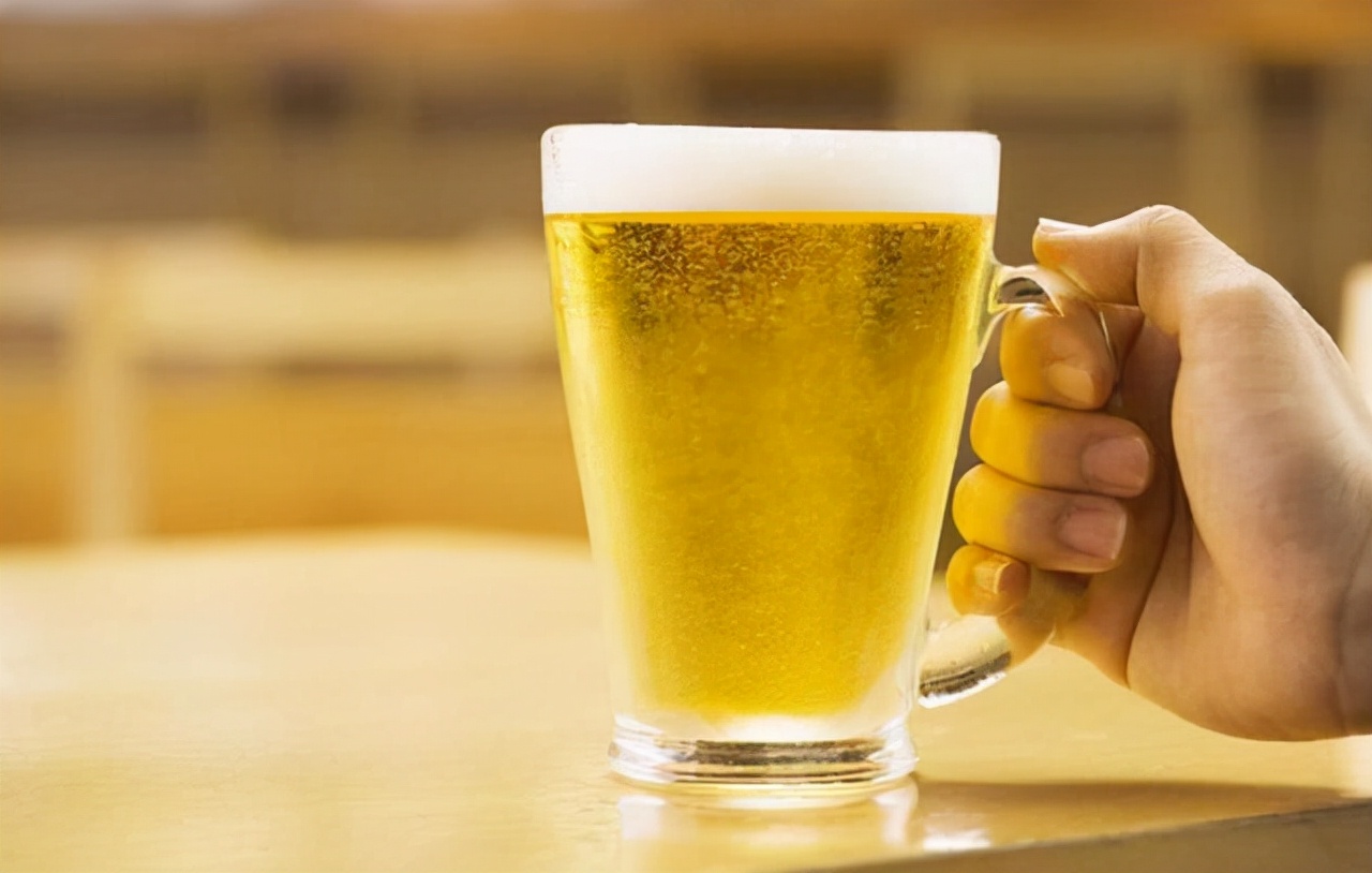 How soon after drinking a bottle of beer can you drive? Old driver Don