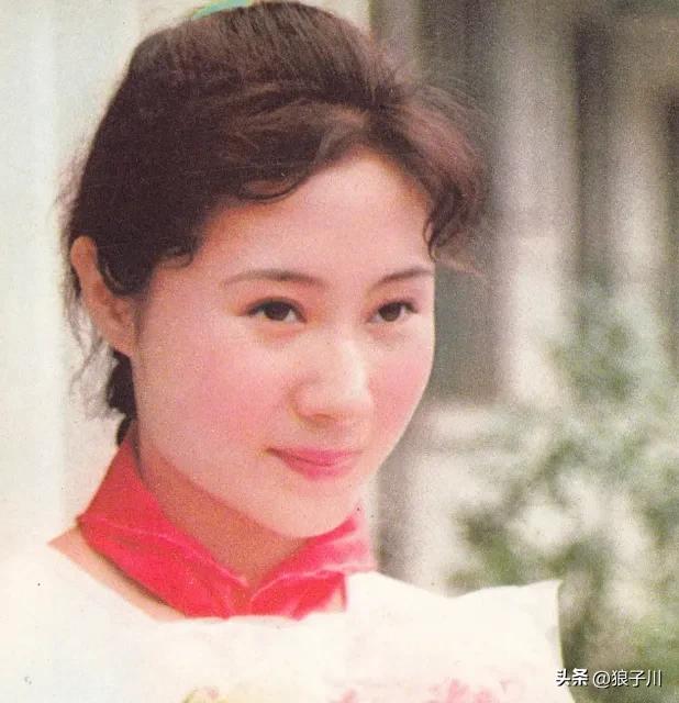 Actor Ding Lan: At the age of 21, he changed his nationality and got ...