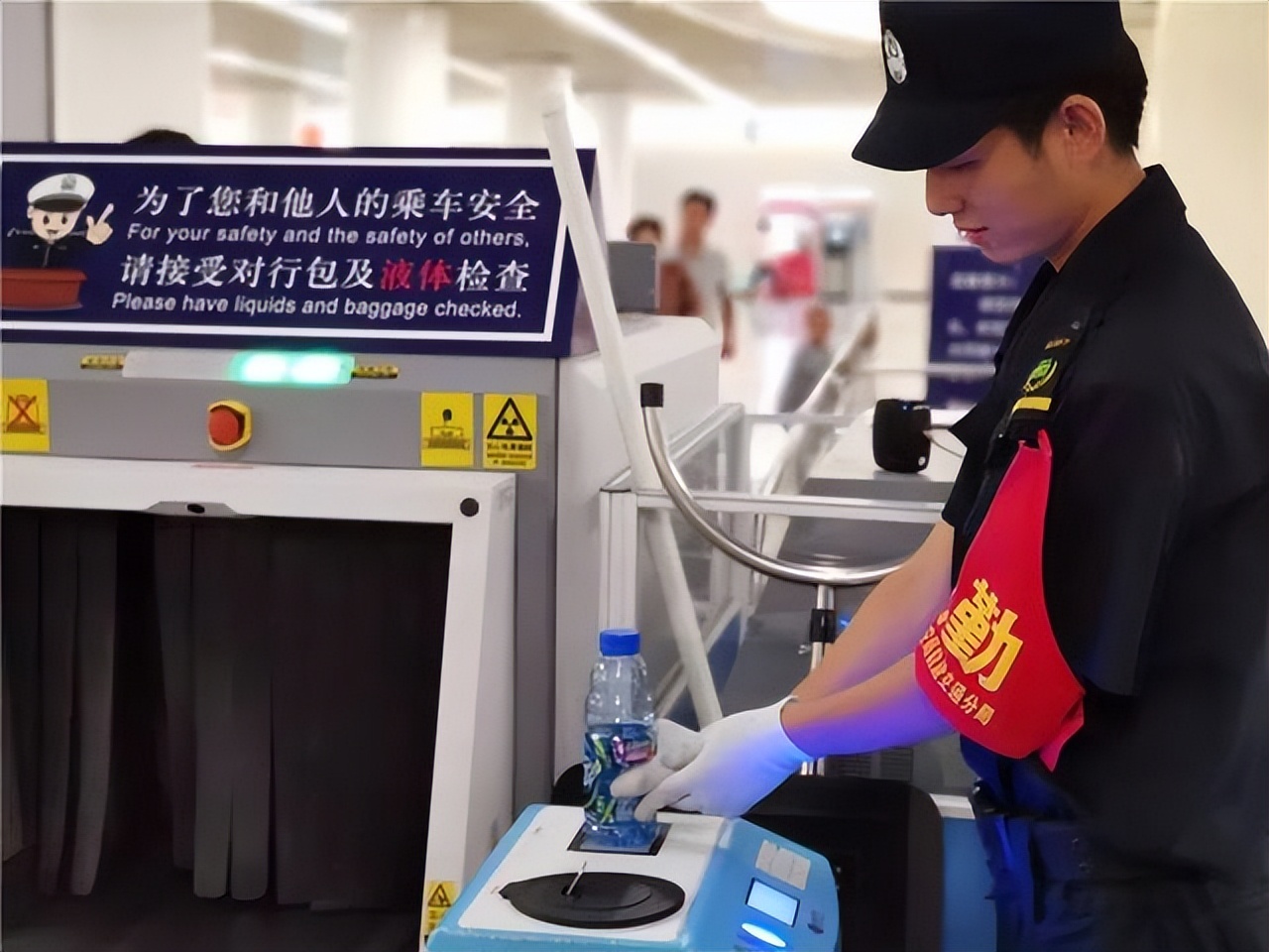 Subway Check In Why is there no security check on the Hong Kong subway, but the ...