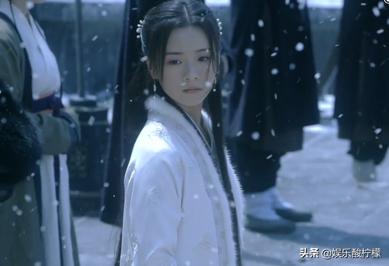 The premiere of "Knife in the Snow" was scheduled at midnight to make