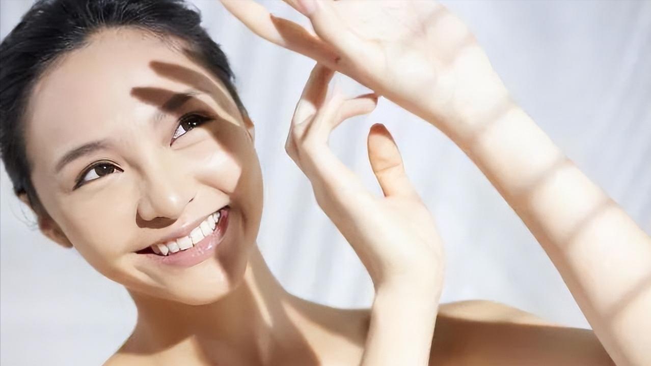 Why do age spots grow?Can erythromycin ointment remove age spots?Should