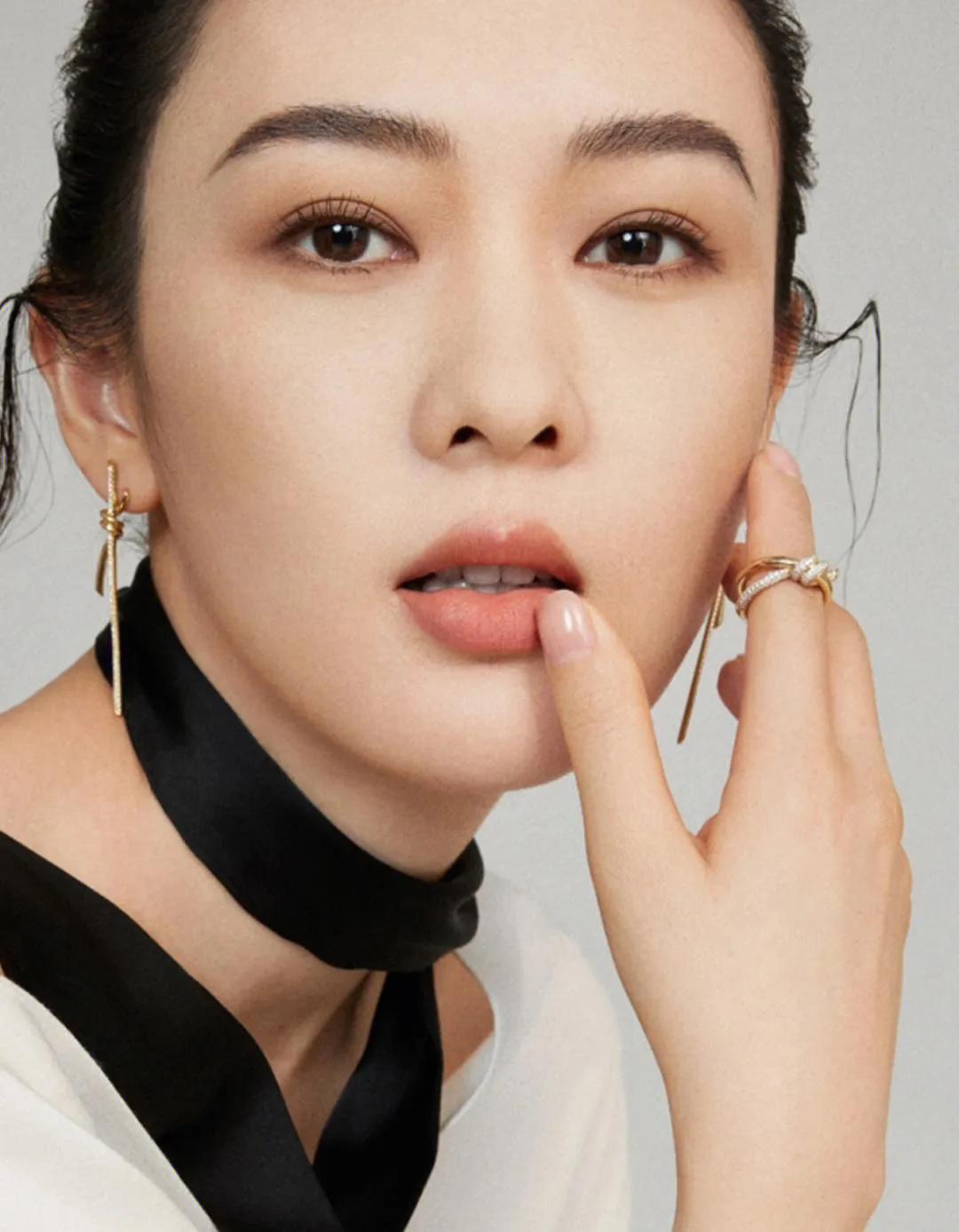 Tong Yao, top ten actresses in Kunming - iNEWS