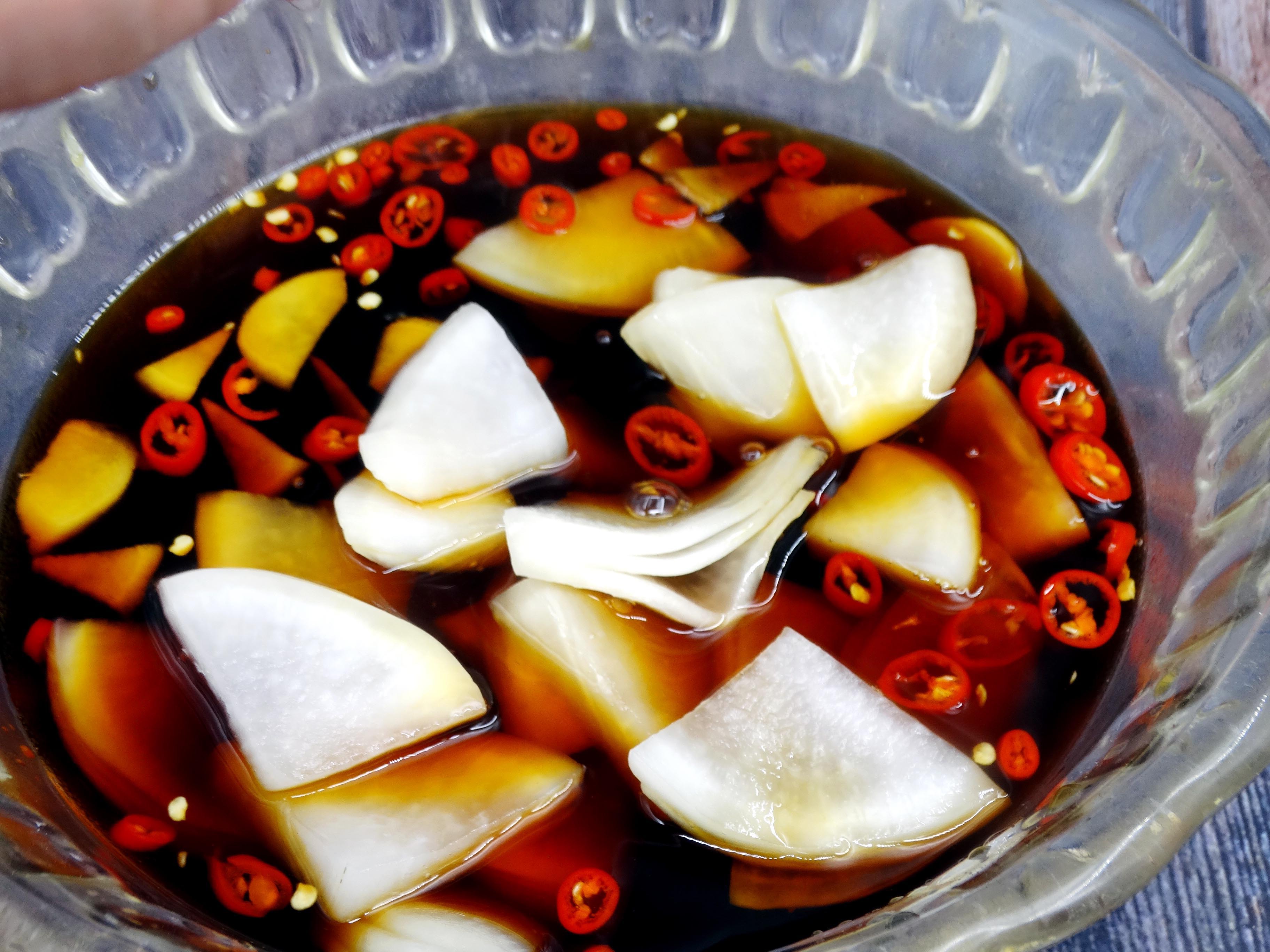 Why is the pickled radish in the restaurant delicious?It turns out that