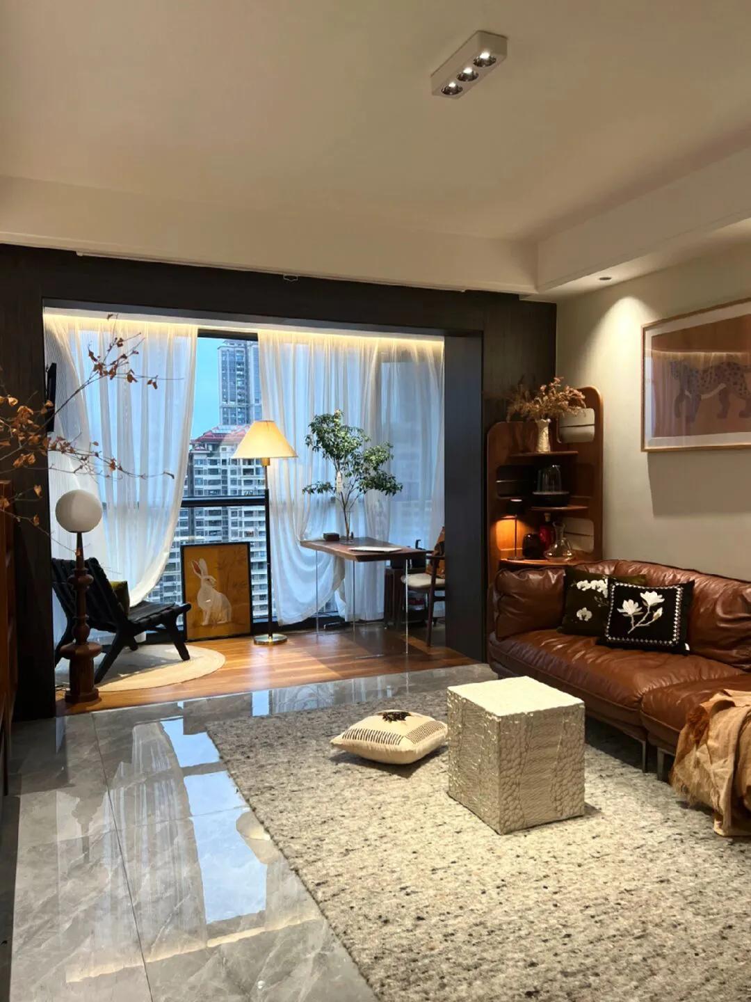 The house is big and the house is small, don't to leave a place