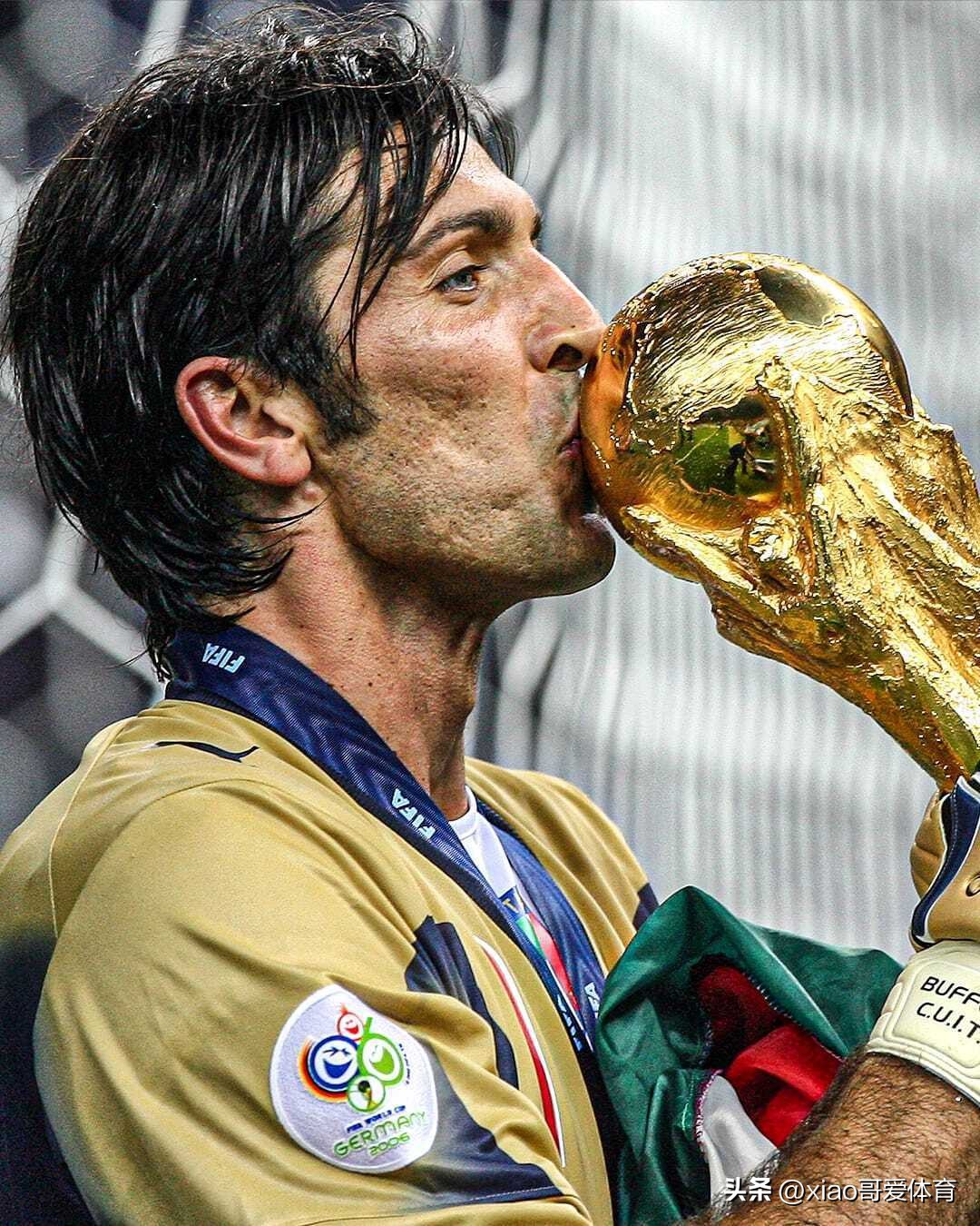 The Legendary Italian Goalkeeper Buffon Announced His Retirement And ...