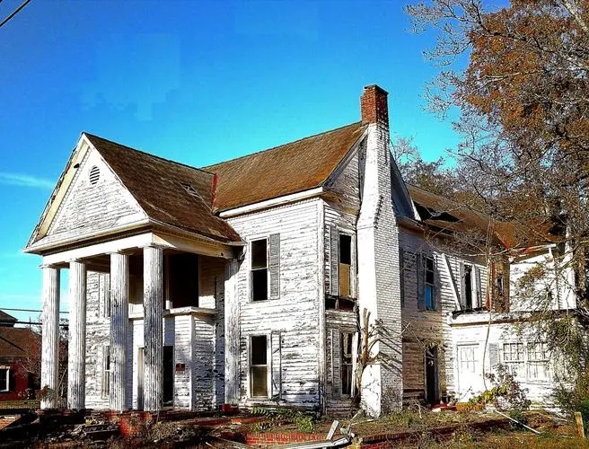 Vernacular Architecture in the American Southwest: A Study of Adobe and ...