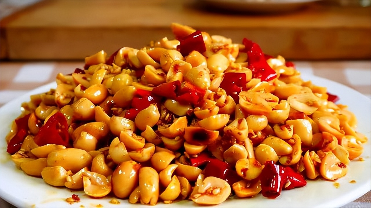 Can't eat peanuts while drinking?Reminder People who often drink