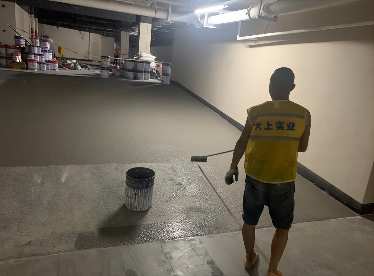 How much is a kilogram of epoxy floor paint?How much does it cost to
