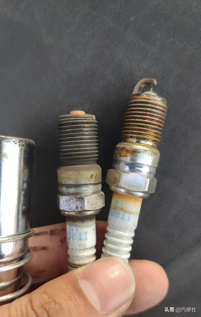 How many kilometers to replace the spark plug of a car engine iNEWS