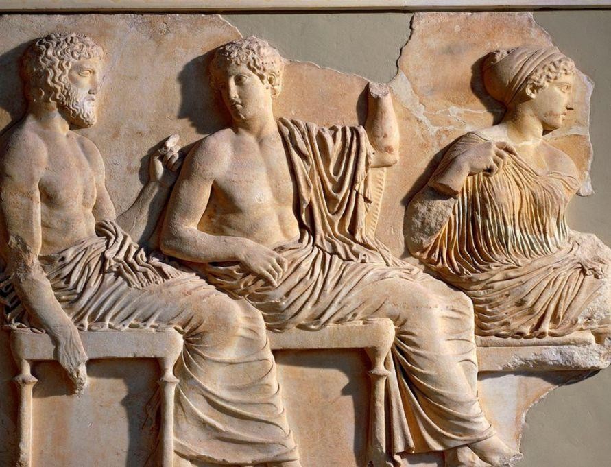 What kind of political phenomenon did bread and circuses reflect in the