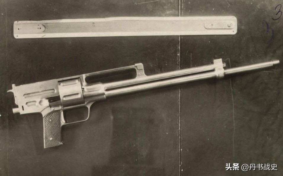 Konovalov machine gun, a rare revolving machine gun - iMedia