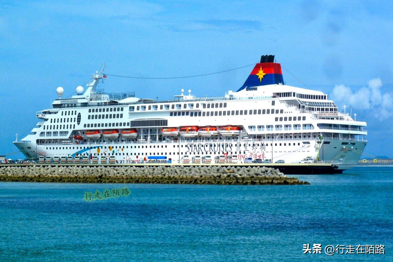 The Ryukyu Islands Being squeezed and suppressed by Japan for 30 years